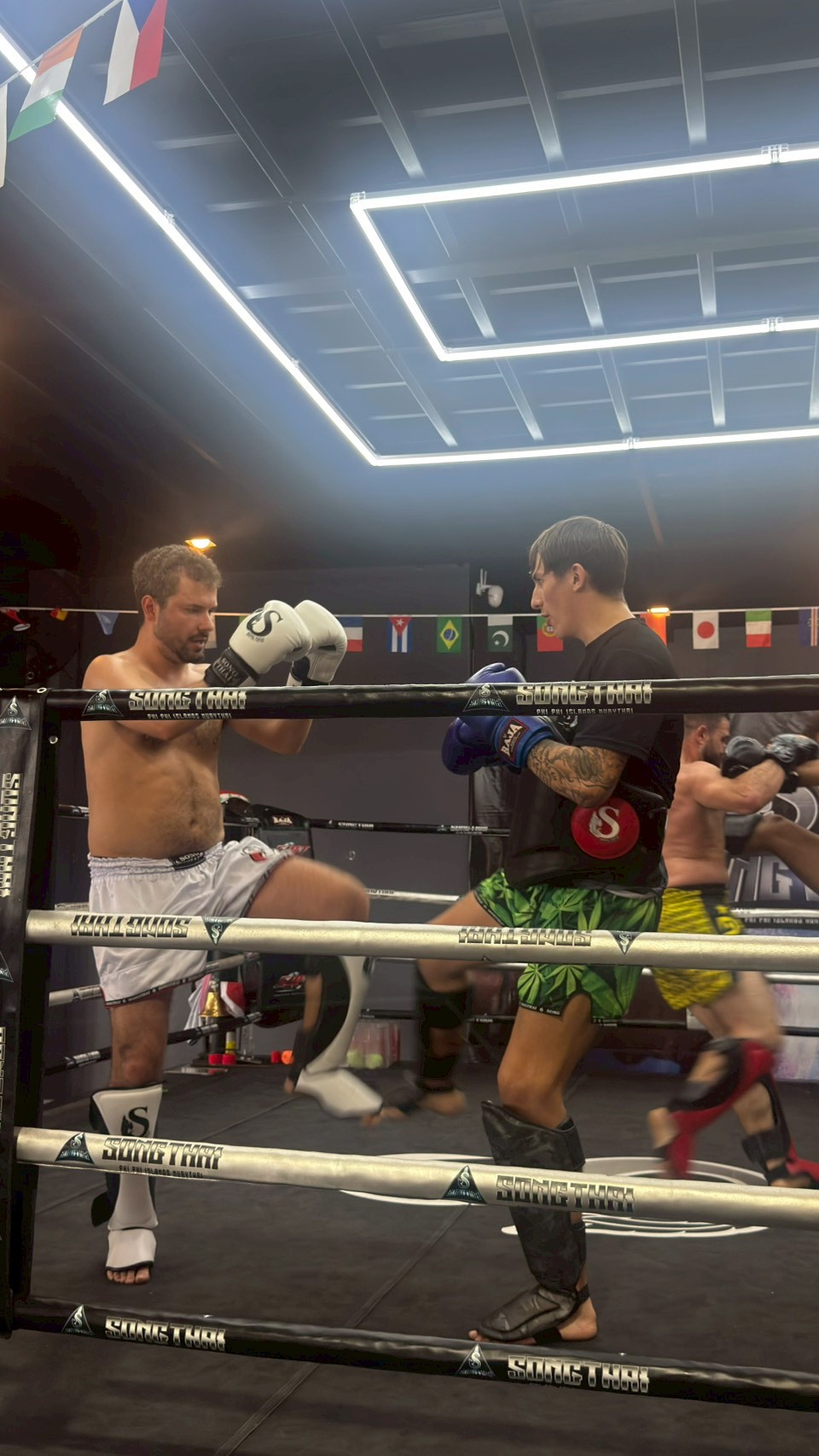 LINE_ALBUM_1on1 211125_251122_17