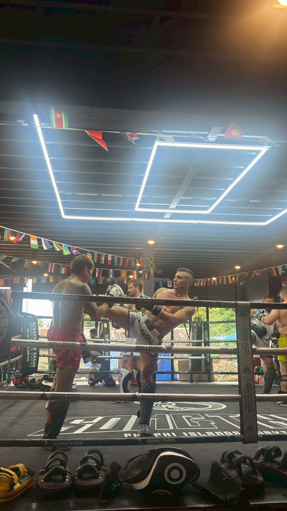 LINE_ALBUM_1on1 211125_251122_9